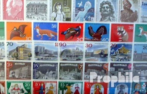 Briefmarken Berlin (West) 50 verschiedene Marken postfrisch