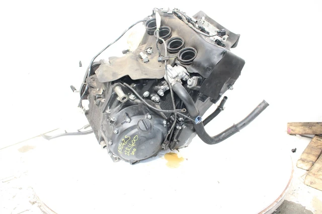 M 2010-2011 KAWASAKI ZZR 1400 Complete Engine Tested Running