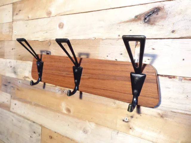 1960s RETRO VINTAGE TEAK METAL HANGERS RAILWAY RACK  (E7)