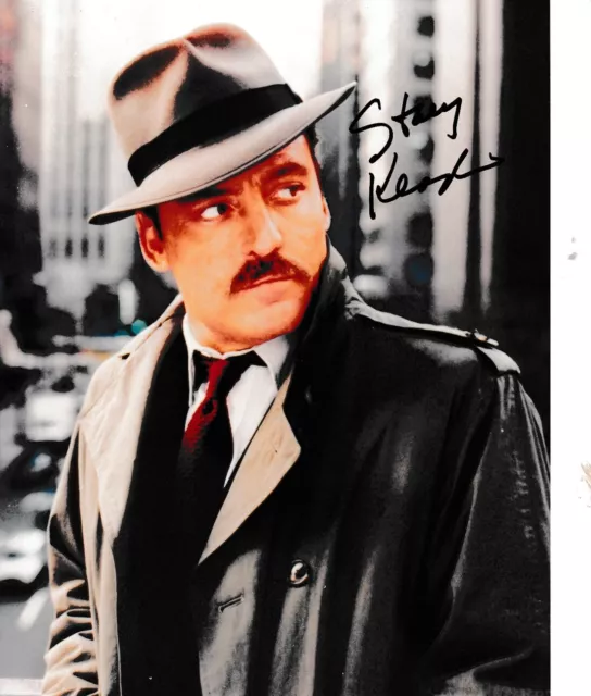 STACY KEACH MIKE HAMMER SIGNED 8 X 10 PHOTO w COA