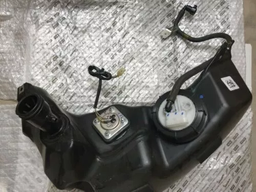 Serbatoio Benzina Piaggio Vespa Primavera 125 4T 3V 2013-2020