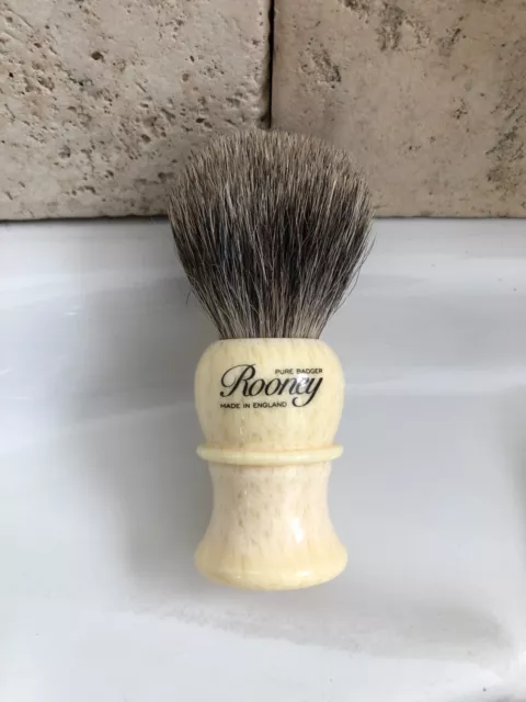 R A Rooney Shaving Brush - Very Rare in Faux Ivory (P31I) Style 3 - Pure Badger