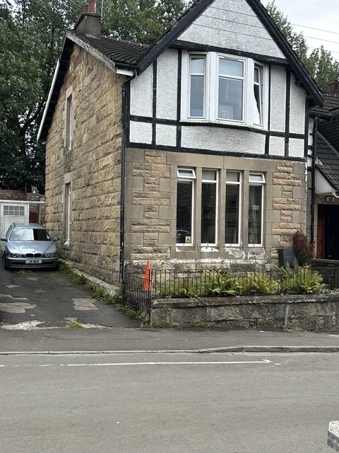 House Glasgow , 5 Bed,3.5 Ba 4 Car Garage Long Driveway. Good Neighbourhood FSBO 2