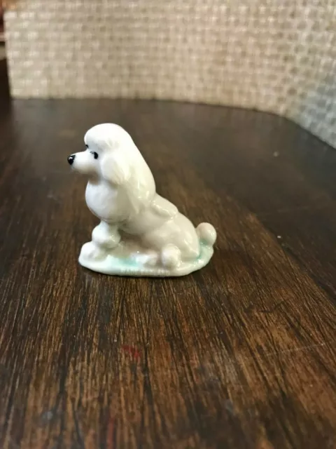 FIGURINE DOG STATUE vnt ancienne ANGLETERRE animal caniche setter petite porcelaine émaillée