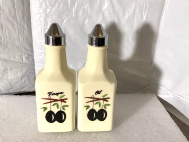 Vintage Oil and Vinegar Dispenser Unique Cream Color Olives Painted Design Vintage Oil and Vinegar Dispenser Unique Cream Color Olives Painted Design