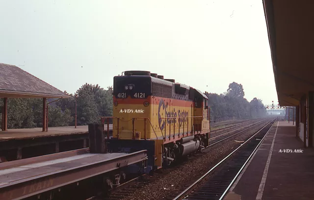 Orig slide CS B&O Chessie EMD GP40-2 4121 on CNJ VINTAGE Cranford NJ 1973  BIN