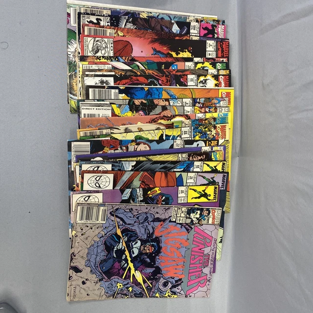 Marvel Comic Book Lot of 22. Spider-Man. Hulk. Daredevil. Ghost Rider. X-Men.