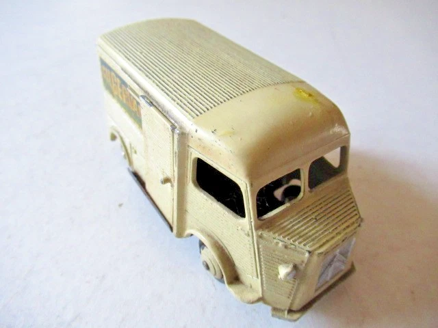 Dinky Toys Citroën Hy 1200k Charles Gervais (25C) par Meccano