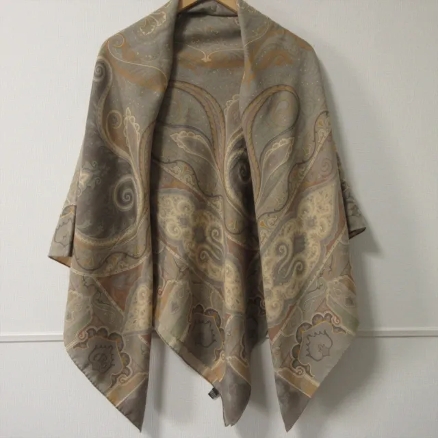 ETRO large scarf shawl 132cm 51″ square wool silk Paisley gray