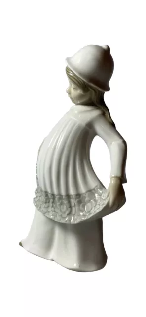 Vintage D'ART SA Porcelain Girl Figurine Ornament Handmade In Spain 2