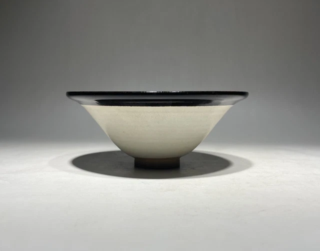 Rare Chinese porcelain Huairen kiln black & white glaze bowl