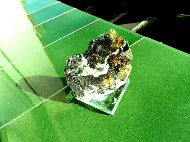 Minerales " Fabuloso Mineral De Blenda Acaramelada Aliva (Cantabria)  -  12B23 "