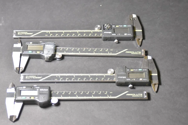 Mitutoyo Digital Calipers_6"_Need Repair Or Parts Mitutoyo Digital Calipers_6"_Need Repair Or Parts