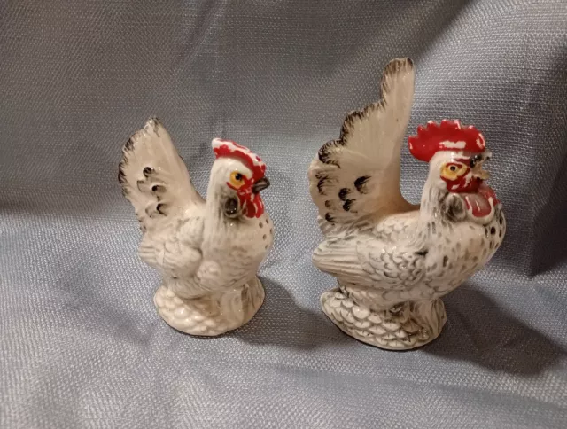 Vintage Ceramic Rooster Hen Chicken Salt & Pepper Shaker Set Japan