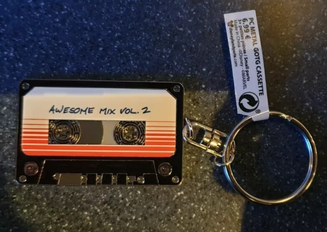 Porte-Clés / Keychain Disneyland Paris Métal GUARDIANS OF THE GALAXY CASSETTE