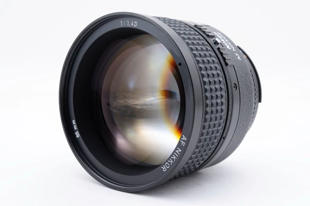 Nikon AF NIKKOR 85mm F/1.4D IF Portrait MF Lens From JAPAN [Near Mint] #1983996A 2