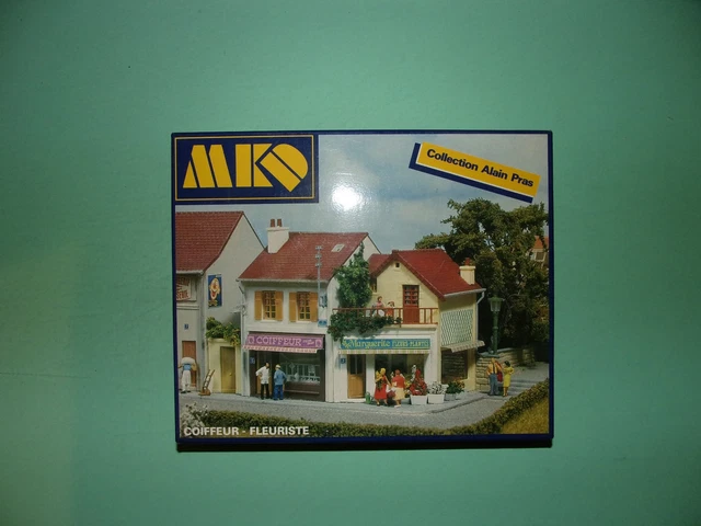 Maquette MKD - Maison Garde-barrière Et Passage à Niveau 530 - NEUF