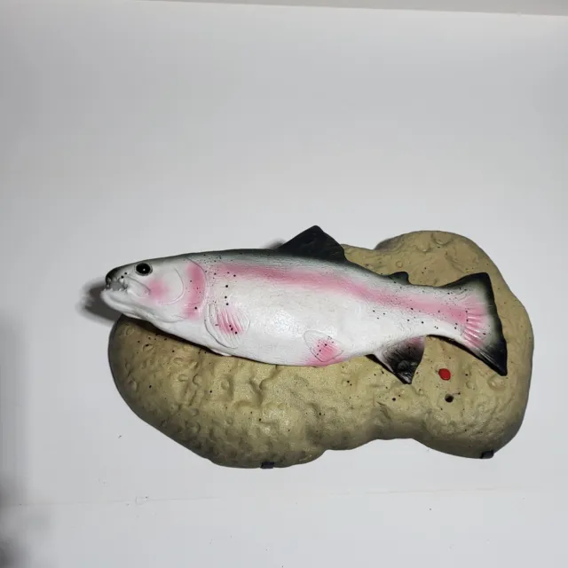 TRAVIS THE SINGING Trout Gemmy Animated Fish Wall Mount Plaque