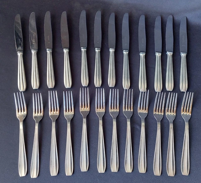 Ancien coffret RENEKA métal argenté 100 poinçon 12