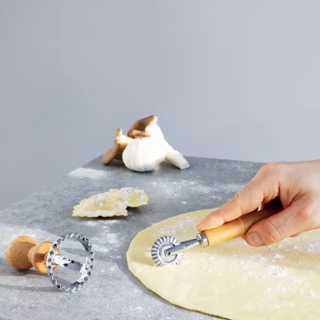 Ravioli Pasta Nudel Ausstecher 4er Set Pastamaker Ausstechform für Teig DE NCIE