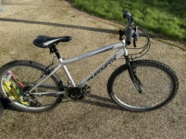 KIDS BIKE MUDDY Fox Divine 24 childrens Bike 70.00 PicClick UK