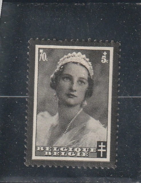 L6184 BELGIQUE timbre Y&T N° 415 de 1935 " Mort Reine Astrid " Neuf*