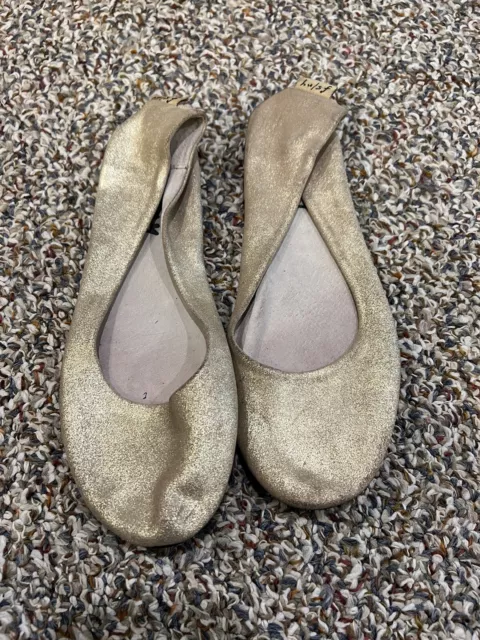 French Sole FS/NY Women's Size 7 Slip-On Shoe Gold Suede Made in Italy