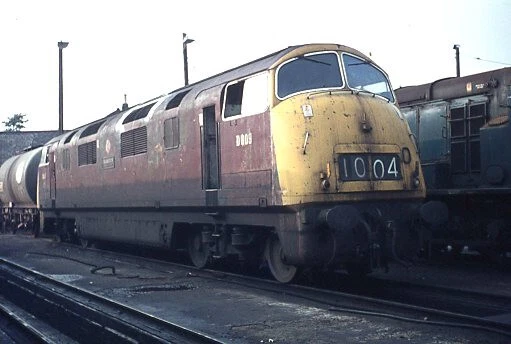 ORIGINAL COLOUR SLIDE of D809 BR Warship class diesel hydraulic loco £7 ...