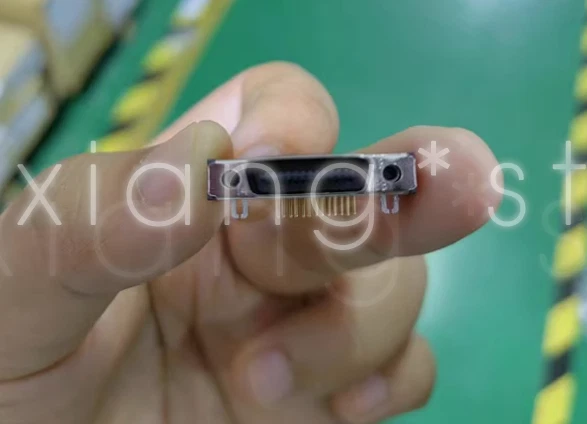 26 pole board end 90 degree angle bend male connector HDR-EC26LMDTG1+