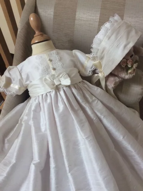 Girls Christening gown and bonnet - Handmade in UK - Lace Baptism dress