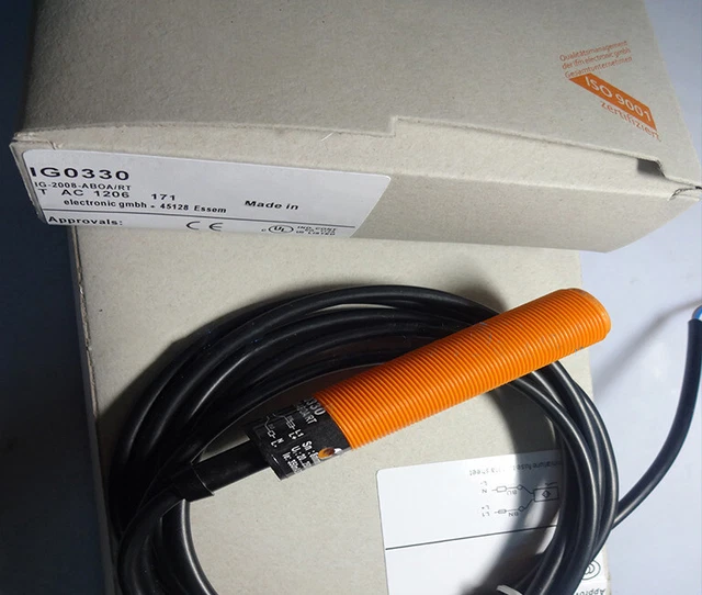IFM IG0374 Proximity Switch Sensor - Brand New