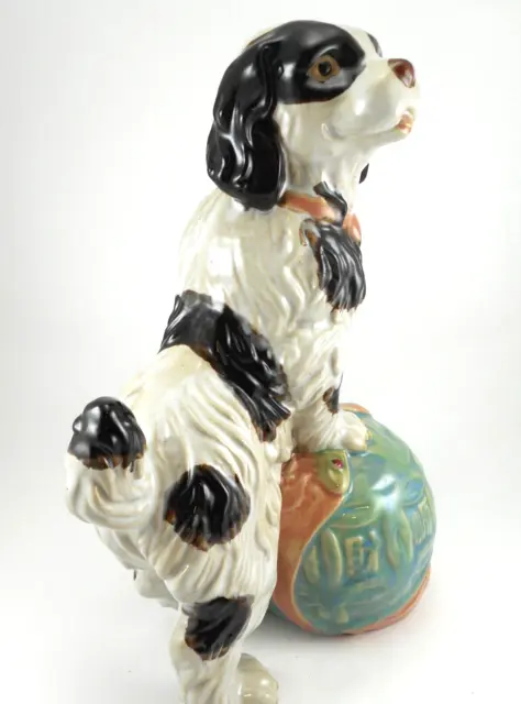 Staffordshire Cavalier KING CHARLES SPANIEL dog Foo Dog style CIRCA 1960s 2