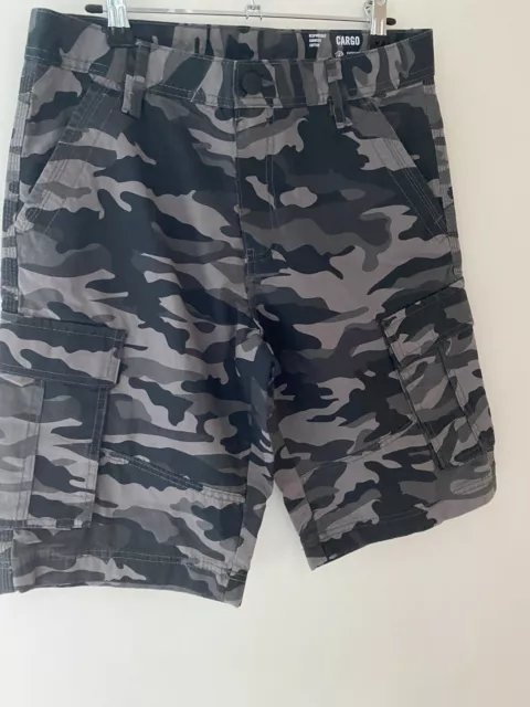Mens cargo hotsell shorts tesco