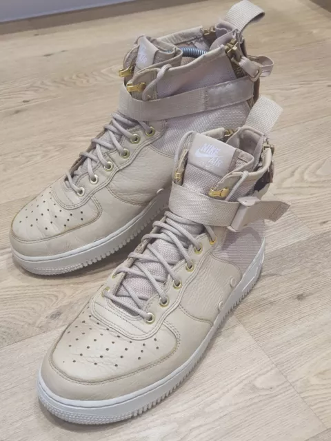 NIKE AIR FORCE 1 40.5 alte camoscio beige gialle EUR 30 00