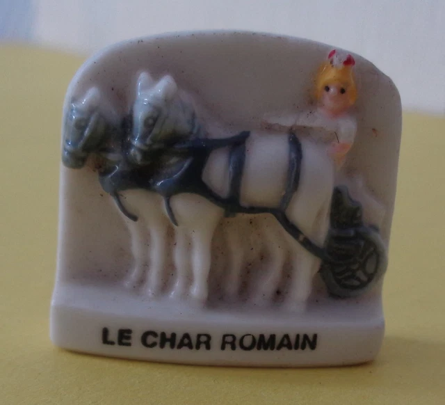 Fève thème Véhicule Le Puy du Fou Le Char Romain réf 1399