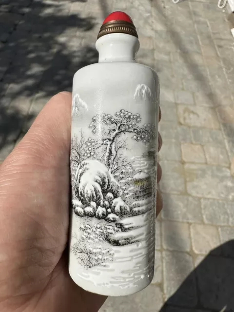 chinese snuff bottle