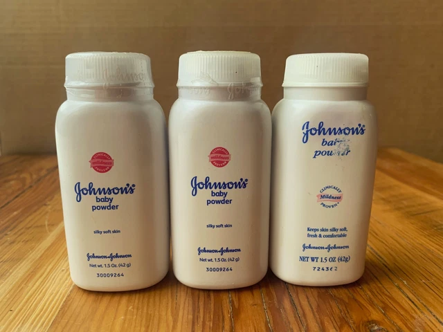 Lote de 3 talco en polvo para bebé de 3,3 oz de peso total Johnson's 1,5 oz de viaje 2 usados