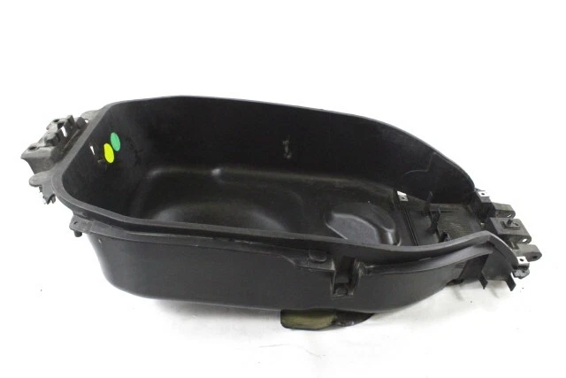 APRILIA Scarabeo 250 AP8179129 Protection sous Selle Casque 06 - 11 Helmet