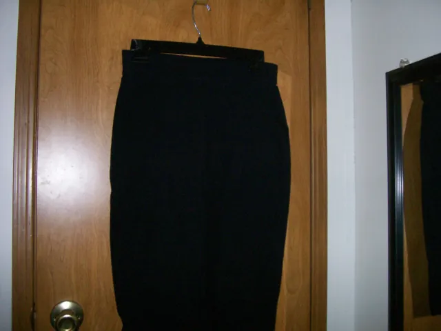 Old Navy burgandy size M straight skirt
