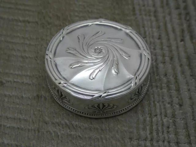 Antique German Hanau 800 Silver Art Nouveau Round Floral Pill Snuff Box c1900