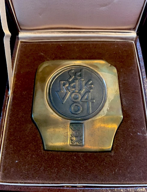 Sarajevo Winter olympic games 1984 official participant medal Sarajevo Winter olympic games 1984 official participant medal