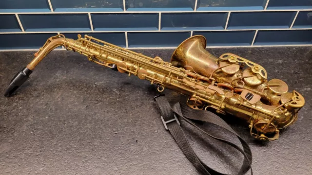 Roy Benson AS-101 Alto Saxophone NEEDS WORK Please See Pictures For Condition