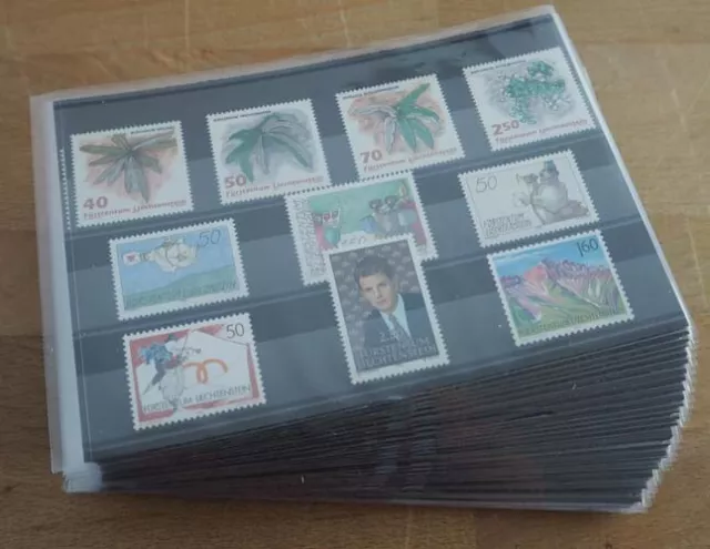 1992 Liechtenstein; 30 Jahrgänge ohne Block, postfrisch/MNH, ME 1053,-
