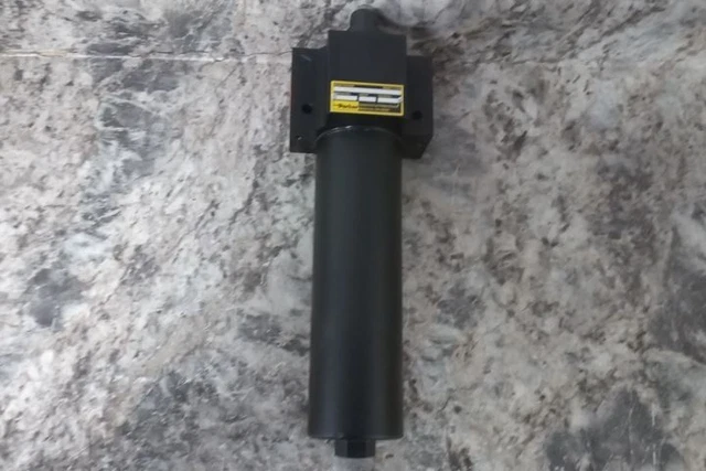 Parker 15P210QBM2KS121 20 GPM 3,000 Max PSI 10 Micron Hydraulic Pressure Filter