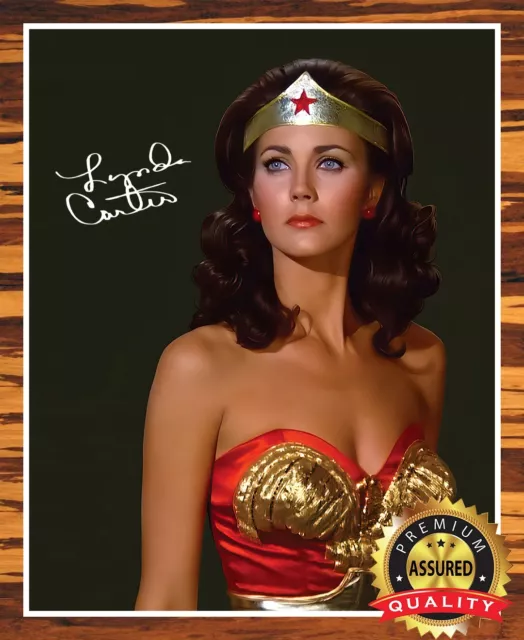 Lynda Carter - Autographed Signed 8 x10 Photo (Wonder Woman) Reprint