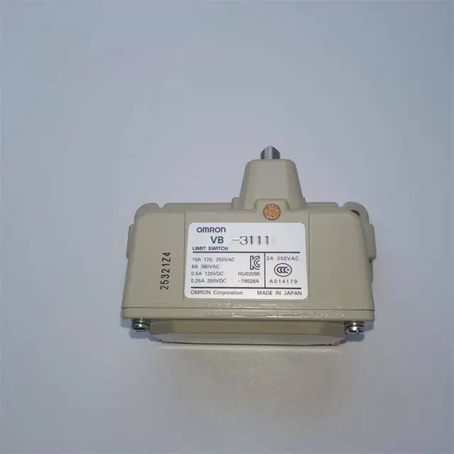 NEW 1PC For Omron Limit Switch VB-3111 VB3111