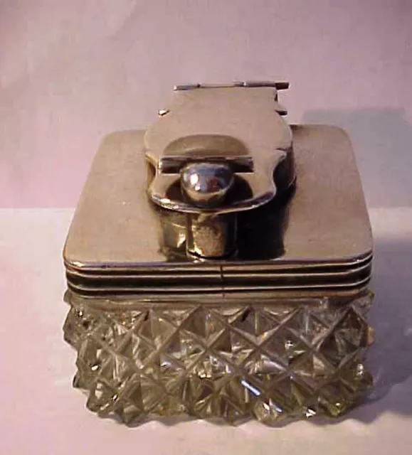 Rare Silver Georgian 1776 Hallmarked Twist Locking Top Cut Glass Antique Inkwell