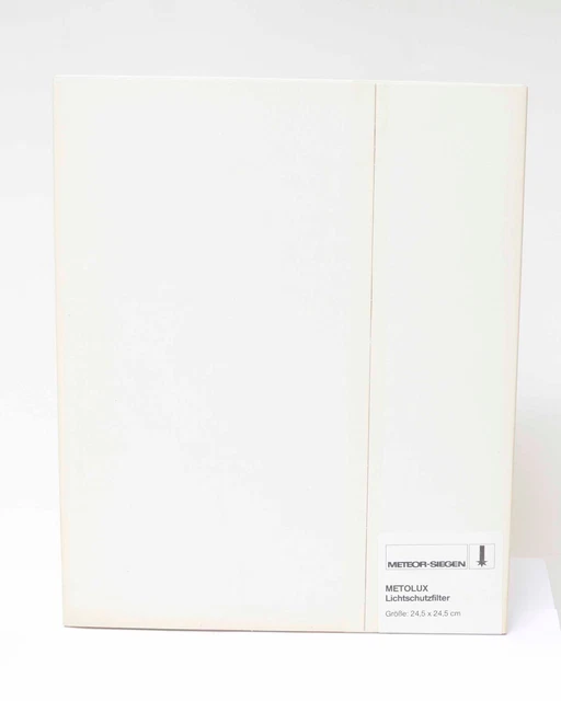 Filtro Metolux 24,5x24,5 cm Color: O 8 ""olivo oscuro"".  Nr1124