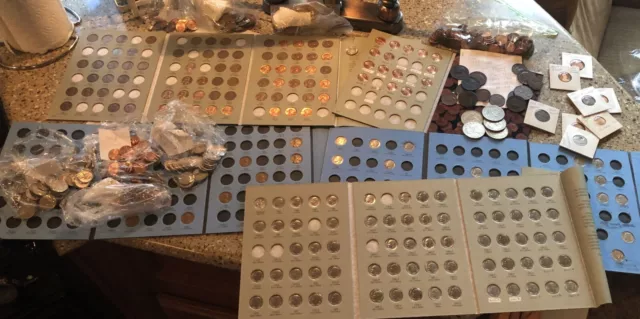 US Coin Collection Lot  Many US, Foreign, Error, Colored, coins LQQK!