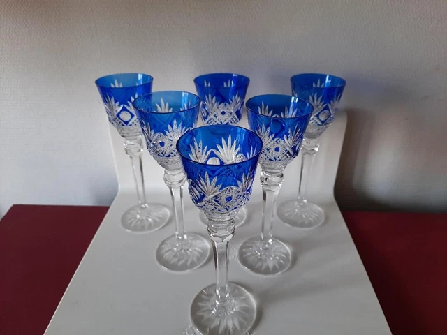 6 verres à liqueur en cristal de Lorraine ROEMER de couleur bleue 